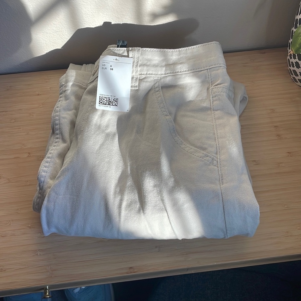 Divided tan cargo pants new with tags